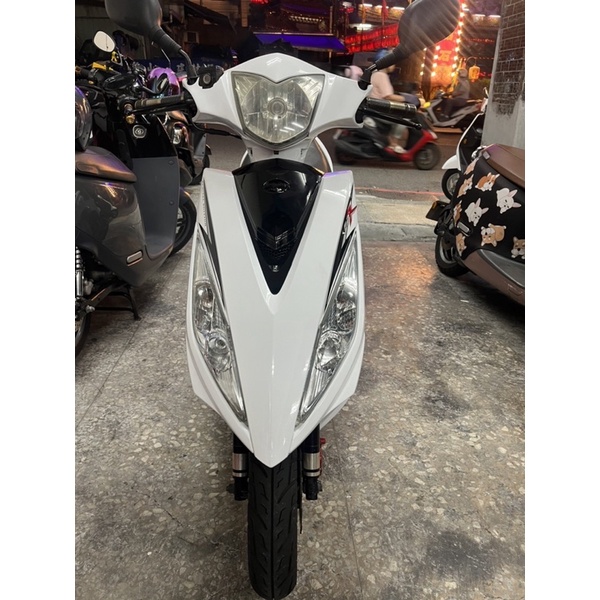 基隆 順輪 光陽 VJR 110 無待修 全額貸 中古機車 二手機車 可全貸 貸款 0頭期 代步車 分期 原廠車