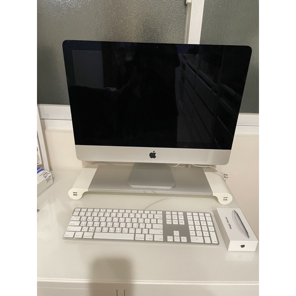 (二手）蘋果iMac 21吋 9成新 （不含滑鼠）