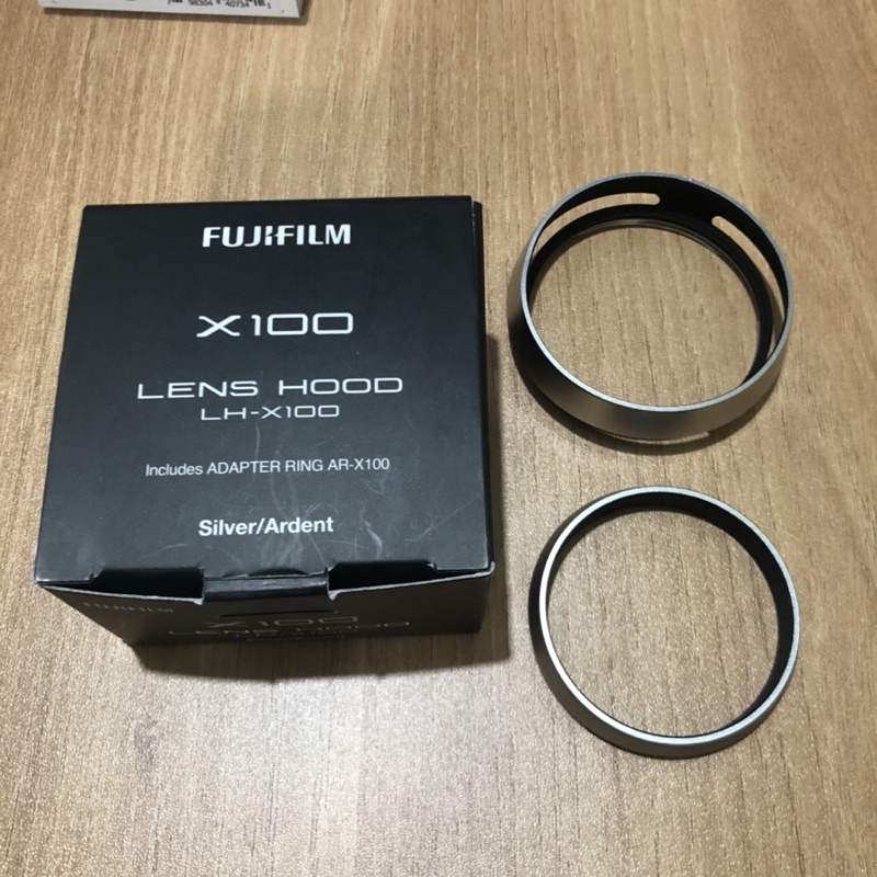 FuJifilm  LH-x100 相機原廠遮光罩