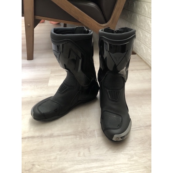 DAINESE TORQUE D1 OUT BOOTS 42號（林x宇先生下標處）