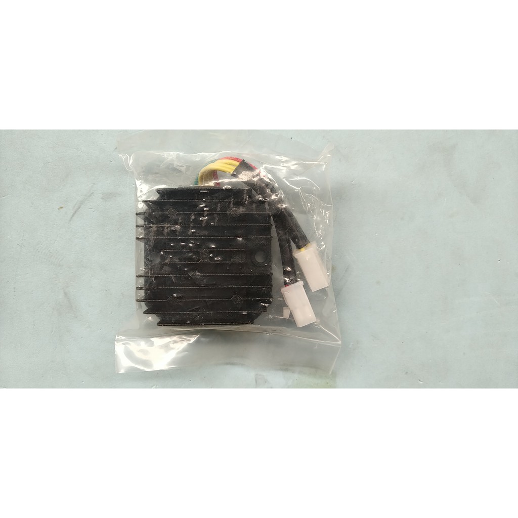 JN機車零件 全新迪爵 JETSR CLBCU 蜂鳥 活力 VIVO 胖迪爵 整流器 穩壓器 VJ3