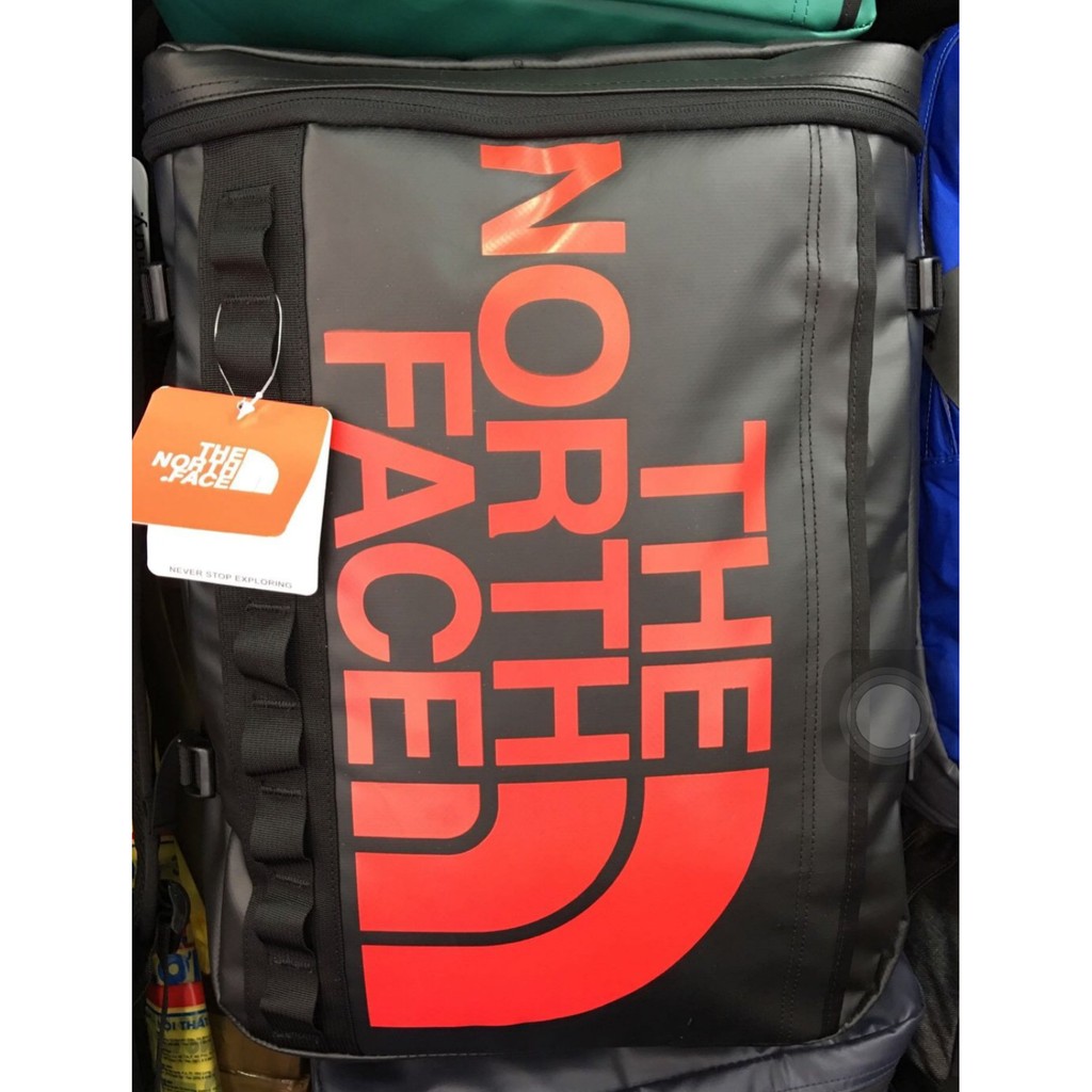 The North Face BC FUSH BOX TOTE30公升電腦包/背包/登山包/學生包-黑底紅字特別款