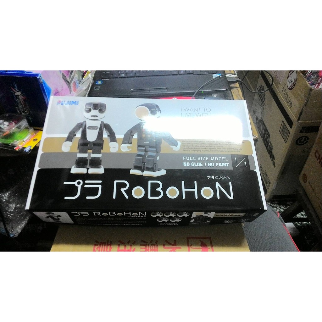 日版 現貨 1/1 組裝模型 月薪嬌妻 夏普 RoBoHoN 手機機器人 Ptimo-4 (1/2 ROBI 相關)