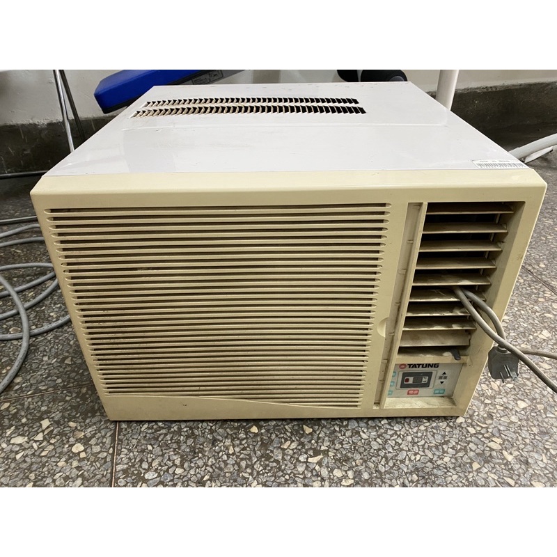 台中二手家具勤快二手傢俱-大同6-8坪窗型冷氣4.2kw