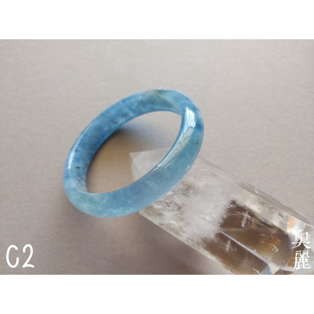 ORLI奧麗水晶。《現貨》天然海藍寶手鐲。天然海水藍寶手鐲C2。內徑59MM約19號