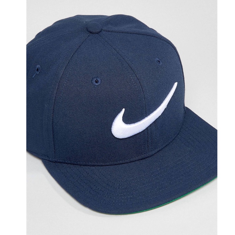 nike swoosh snapback