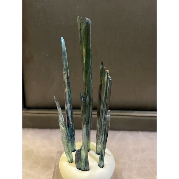 藍鐵礦Vivianite 藍綠色玻璃晶體 超稀有礦標P317