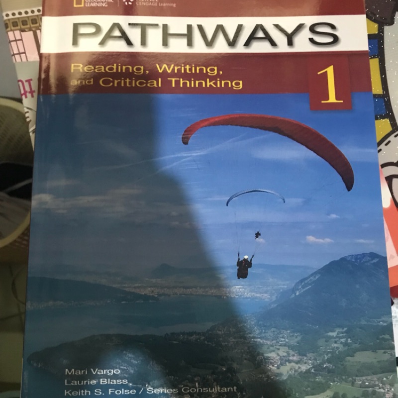 英文 PATHWAYS 1