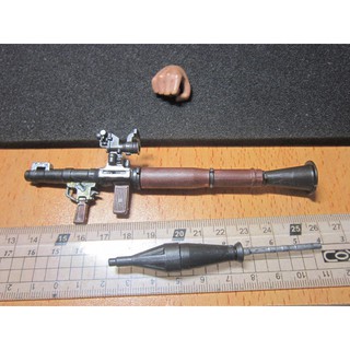 B7兵工裝備 mini模型1/6褐黒色舊化RPG火箭筒一支(可組裝式)