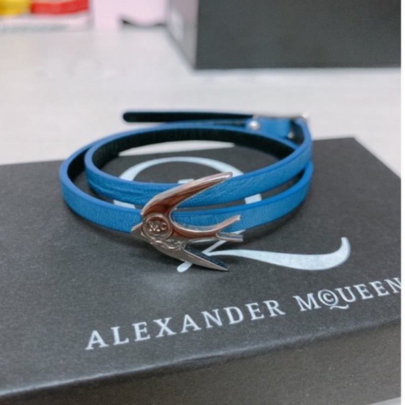 出清 Alexander McQueen 藍色皮質手鍊 兩圈 燕子手鍊