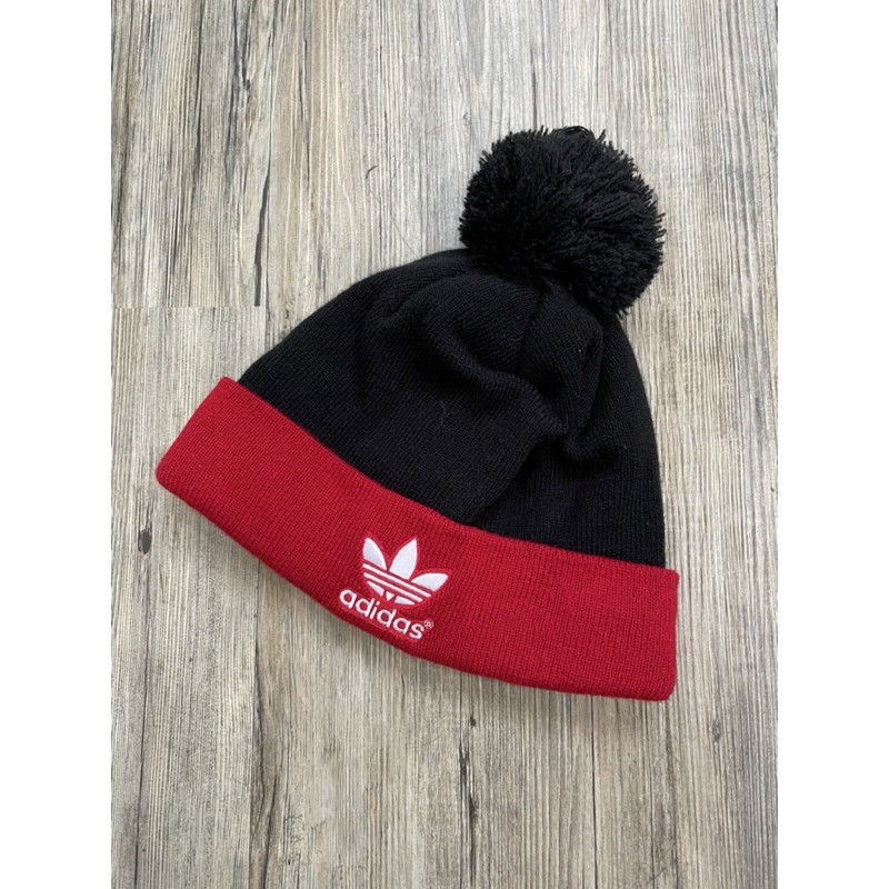 Adidas Originals 黑紅配色毛帽