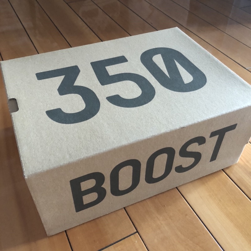 yeezy boost 350 adidas 鞋盒 紙盒