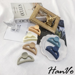 【HanVo】奶油色系半圓弧簍空鯊魚夾 韓國百搭時尚飾品配件 韓系髮夾 女生配件 8050