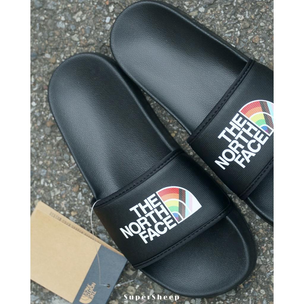 The North Face Base Camp slides 彩虹 LOGO 女款 拖鞋 黑 TKY4