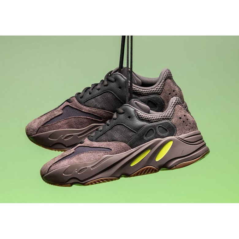 adidas yeezy boost 700 ee9614
