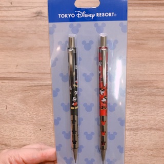 ［翹鬍子代購]日本製 迪士尼樂園 米奇米妮 自動鉛筆 套筆