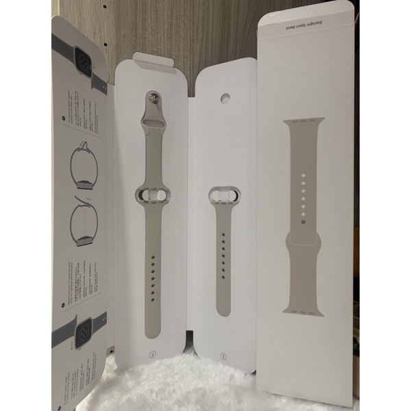 全新正版原廠Apple Watch星光色錶帶（40/41mm)送一個透明邊框