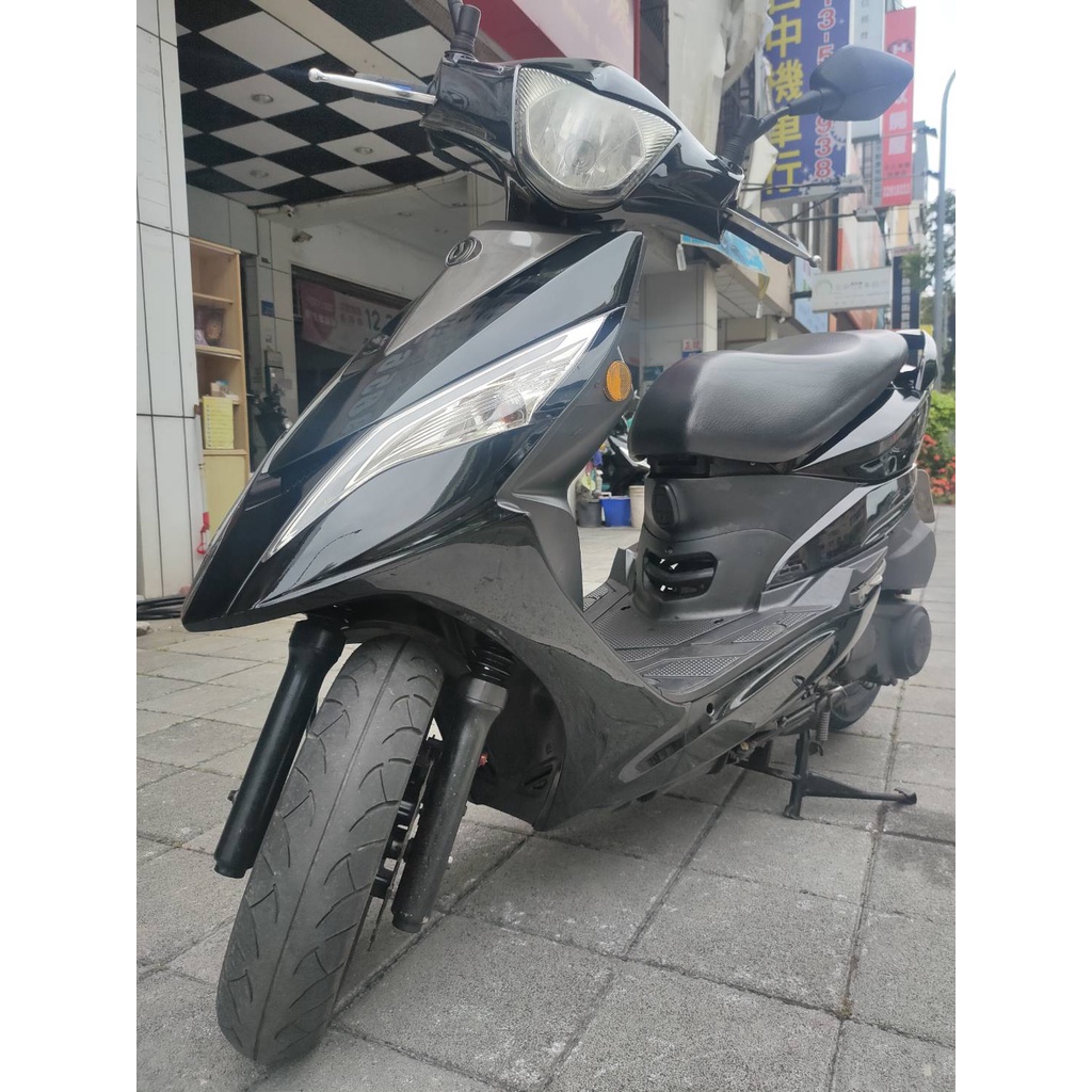 2013 Z1 碟剎 125C.C.(可分期0元交車)最低月付1996元 免保人 中古機車 二手機車