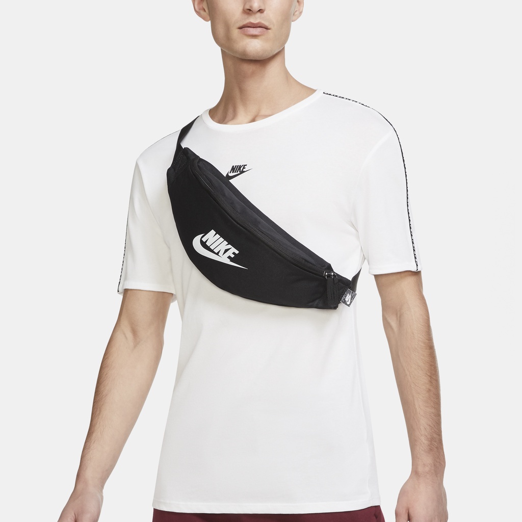 Nike 包包 Heritage 男女款 黑白 基本款 腰包 斜背包【ACS】 DB0490-010