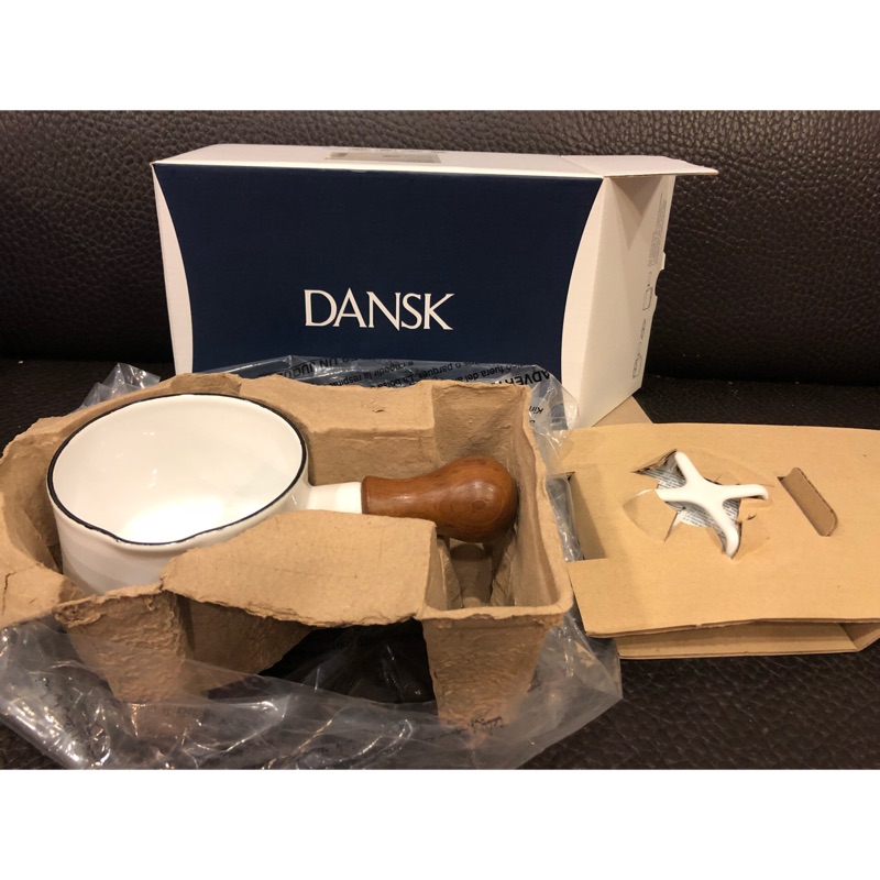 Dansk 琺瑯牛奶鍋附蓋 （全新）