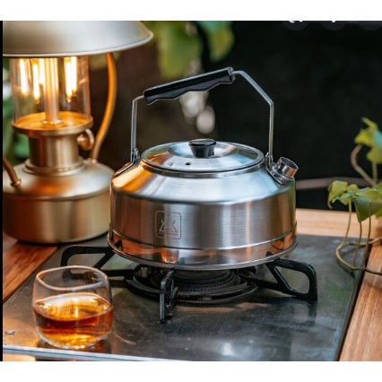 &lt;&lt;綠色工場台南館&gt;&gt; KAZMI 超輕量不鏽鋼茶壺0.8L 熱水壺 茶壺 水壺 不鏽鋼水壺 露營 露營茶壺