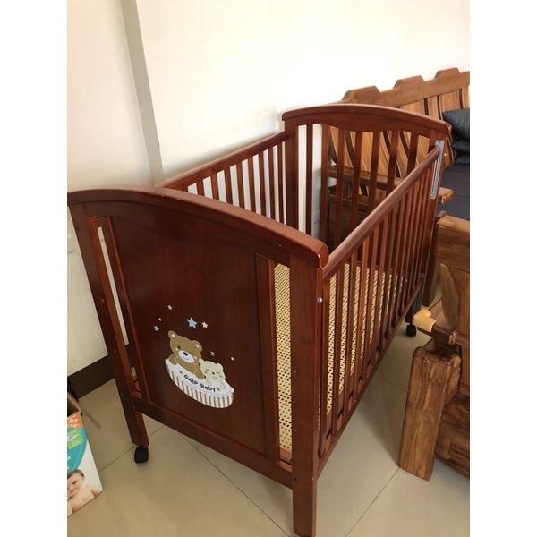 GMP BABY 睡熊咖啡色嬰兒床(含床墊)+成長側板+寢具組（贈費雪音樂鈴）