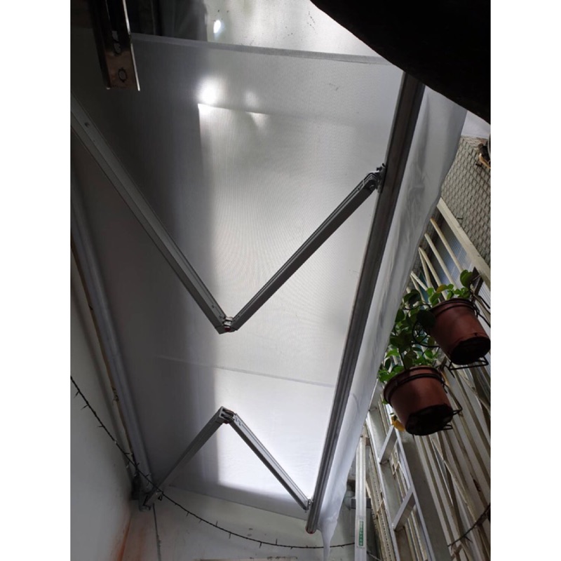 遮雨棚 伸縮遮雨棚 遮陽棚 也可印刷圖案 伸縮帆布 遮光帆布 生意用 電動遮雨棚 伸縮雨遮 伸縮架 蝦皮購物