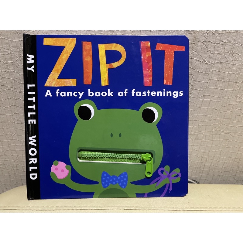 現貨Zip it  A fancy book of fastenings 操作書，互動書,封面有一些引氣參考照片