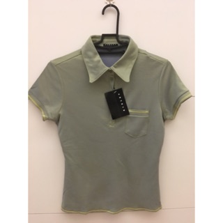 Miko 米可小舖 國際精品服飾館～ SISLEY 女版短袖修身綠金色上衣 L號（全新正品）