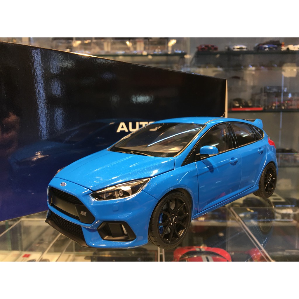 吉華科技@AutoArt 72953 FORD FOCUS RS 2016 藍色 1/18 (綜合模型)