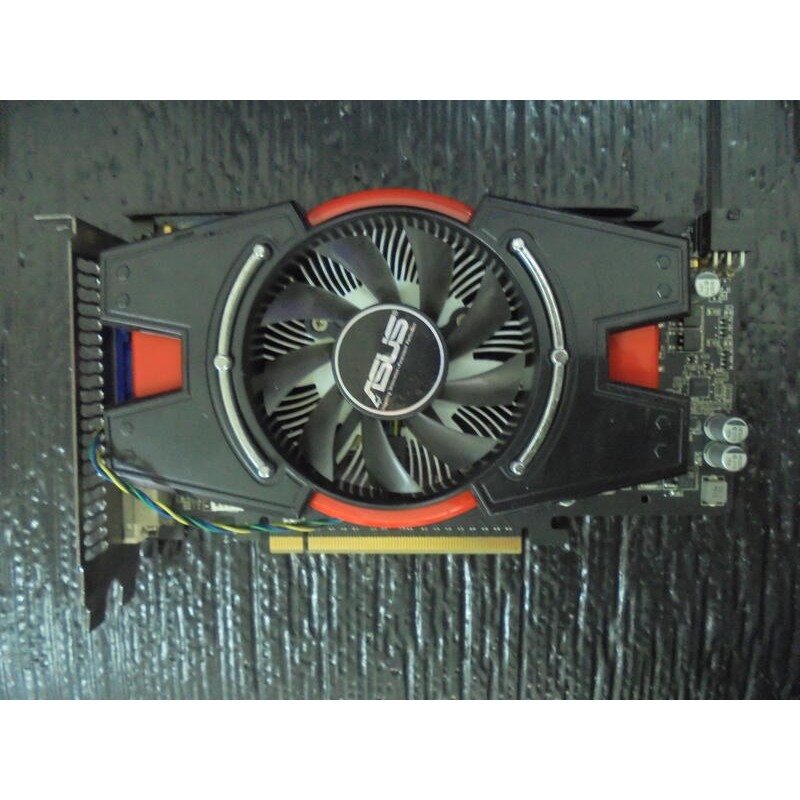 華碩 ENGTX550 TI DI/1GD5 GTX 550 DDR5