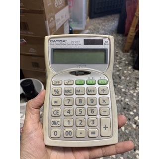 11箱147 壞掉的計算機一臺，按下去沒有出現數字