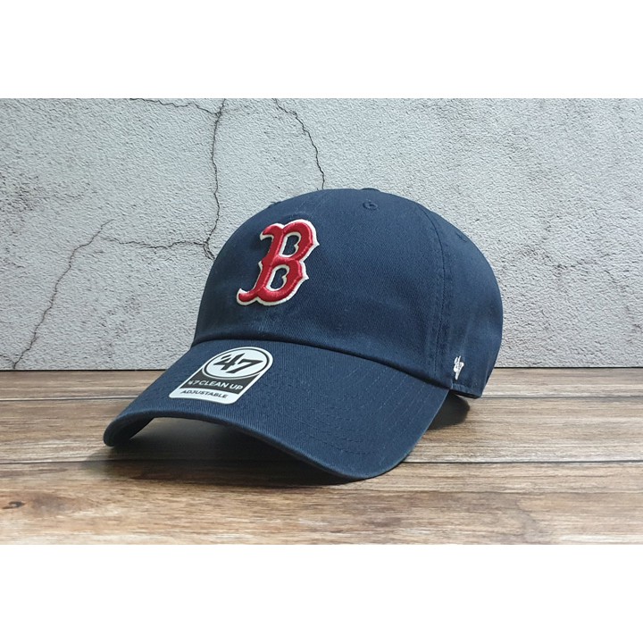 蝦拼殿 47 brand MLB波士頓紅襪 丈青藍色底紅字  球隊配色 基本款老帽棒球帽  現貨供應中 男生女生都可戴
