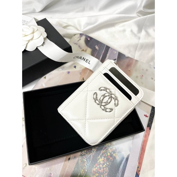 台灣現貨✨️ 💰33500 香奈兒Chanel 19多層卡包/錢包 白色銀