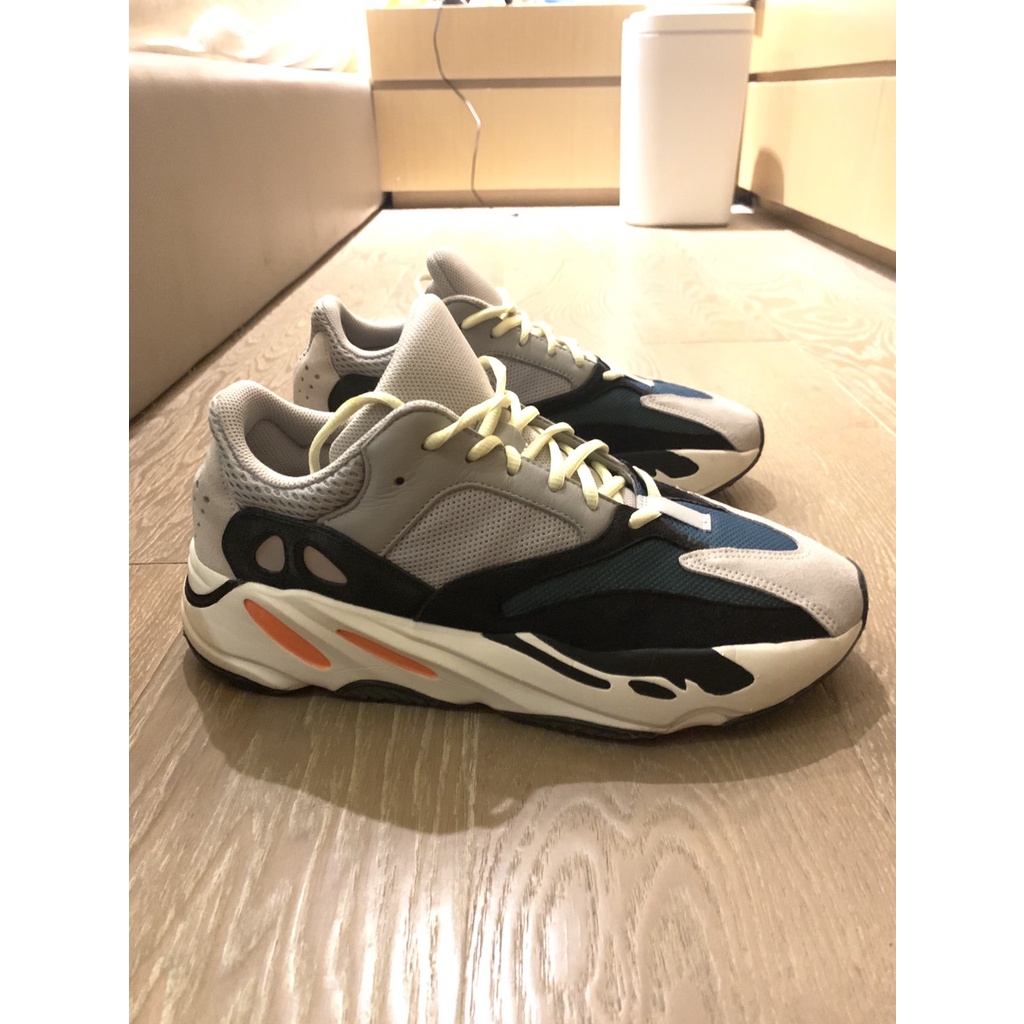 二手 有貼鞋底 US 10.5 Yeezy Boost 700 'Wave Runner'