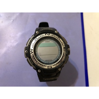CASIO黑色登山錶運動錶 塑膠錶帶