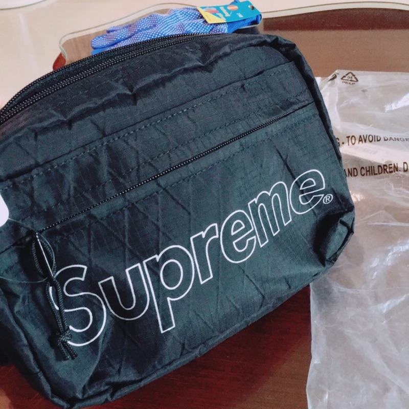 Supreme 45th shoulder bag 小包 黑