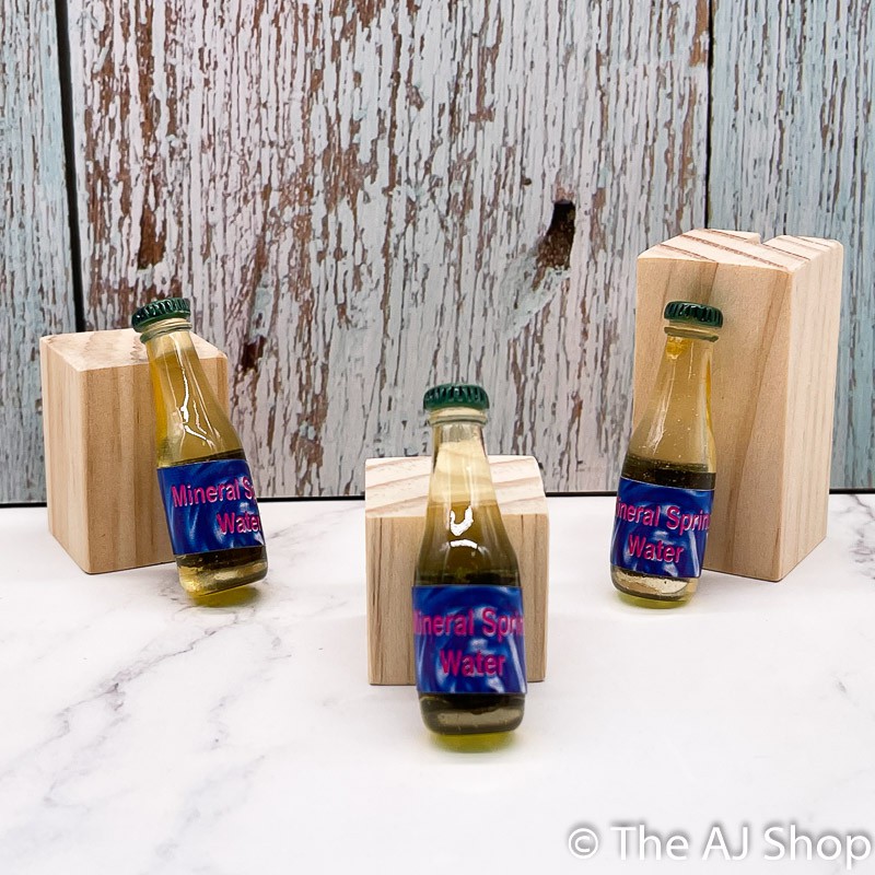 【AJ】礦泉水 淡黃色 瓶身 大瓶蓋 poly磁鐵 樹脂冰箱貼 // 立體 仿真 冰箱裝飾 居家裝飾 創意家居擺