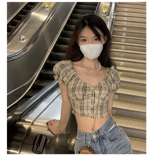 法式圓領修身短版襯衫 Burberry風格格子襯衫 格子短版襯衫 微公主袖短版衫