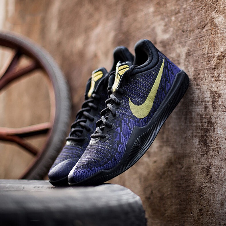 Kobe mamba rage shop black and gold