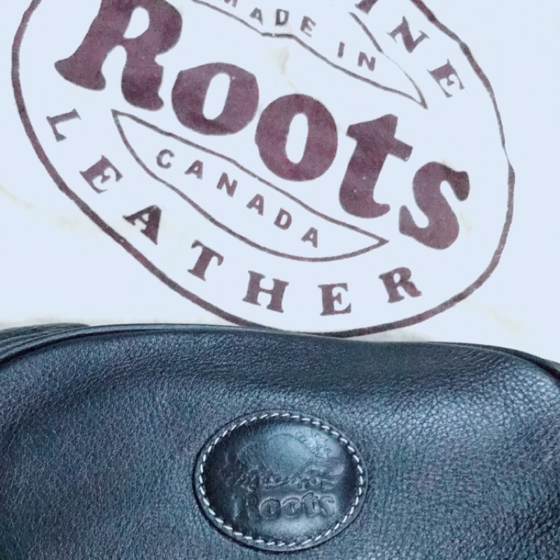 #Roots 黑色休閒包，水桶包，可側背，斜背