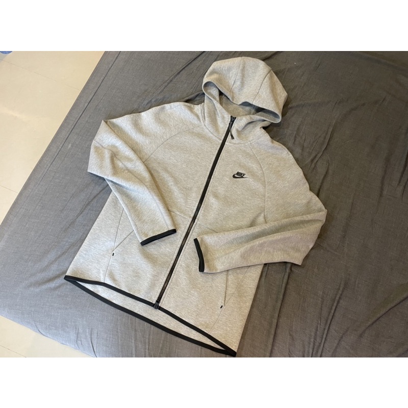 近全新 NIKE NSW TECH FLEECE JACKET 灰 L號 928484-063