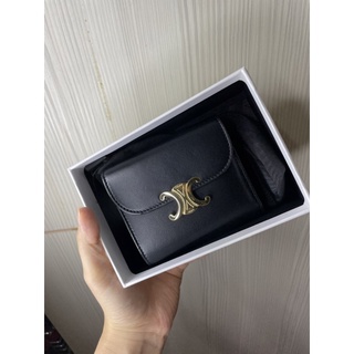 eline Triomphe Small Trifold Wallet 凱旋門黑色三折短夾 celine黑色皮革短夾