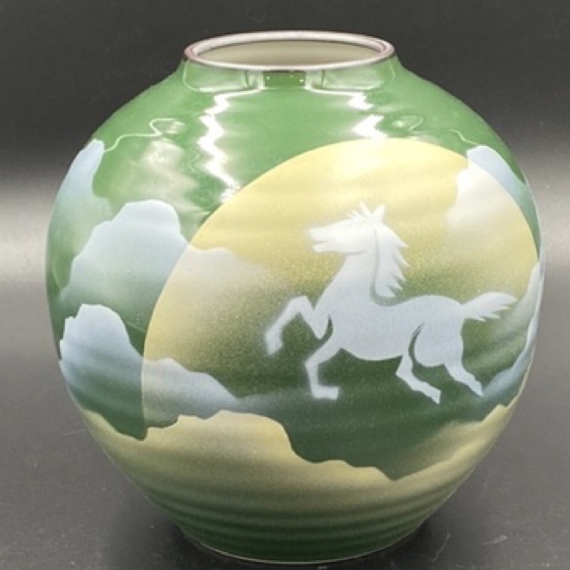 日本九谷燒/飛翔雲彩花瓶（8874-1-10-11）