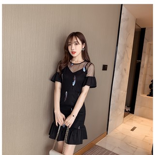 (現貨m在臺 2-3天可收)潘朵拉衣閣c可愛甜美二件式氣質網紗羽毛刺繡黑色V領帶連衣裙洋裝宴會婚禮小禮服