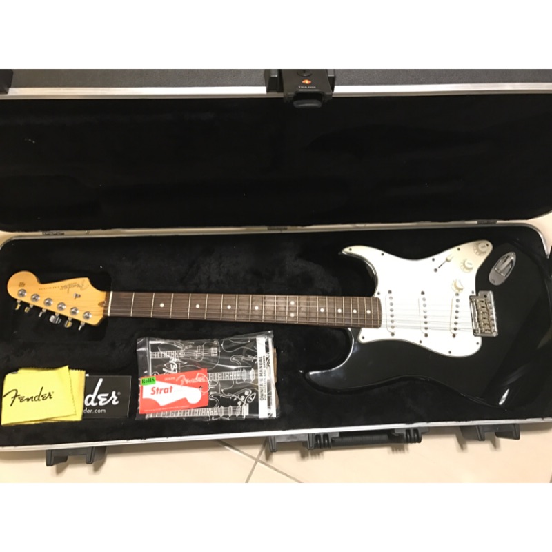 便宜出清  美廠 fender 電吉他  送效果器+音箱