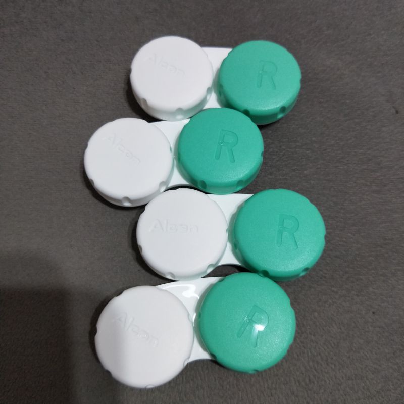 【全新】Alcon愛爾康  隱形眼鏡盒  白色配綠色 （共4個）