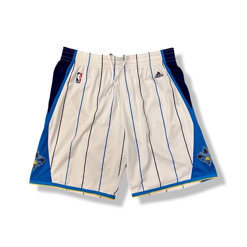 派駁古著/ Vintage Adidas New Orleans Hornets Basketball Shorts🦋