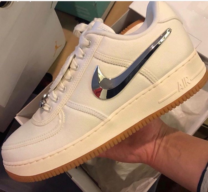 nike shoes travis scott