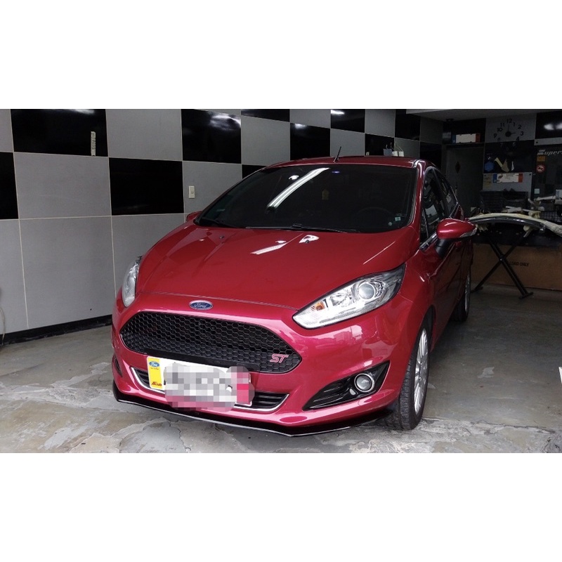 Ford Fiesta MK7.5 原廠前保桿含原廠中網